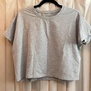 Grey Cates Tee size 6 lululemon
